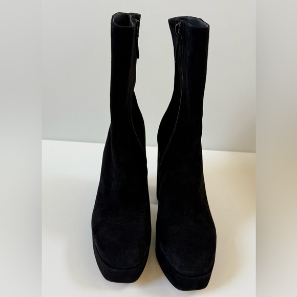 Stuart Weitzman Black Suede Block Heel Ankle Boots Size 10 (New w/o box) - Picture 3 of 12